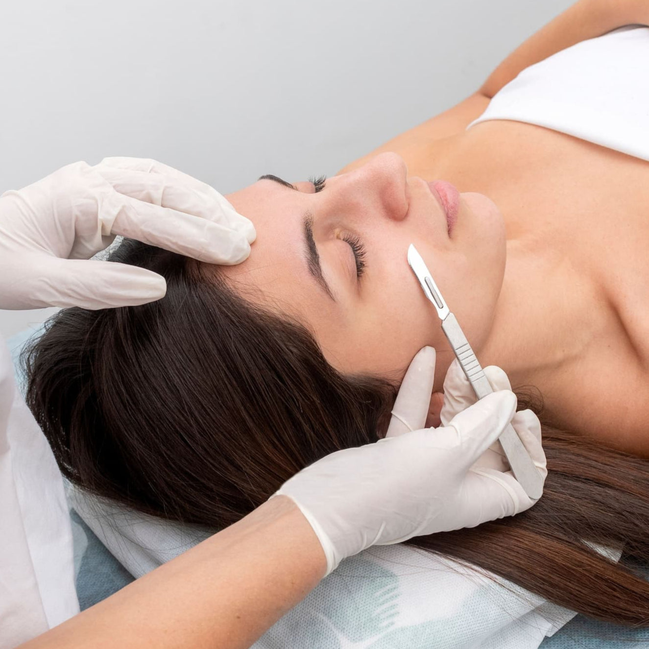 Dermaplaning